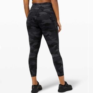 COPY - BNIB NWT lululemon fast and free 25” sz 4